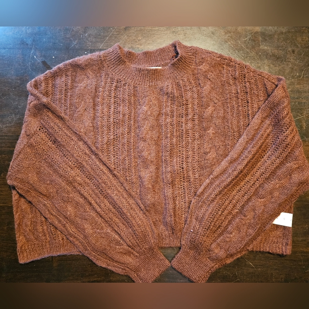 Arizona Jean Company Women's Cable Knit Sweater